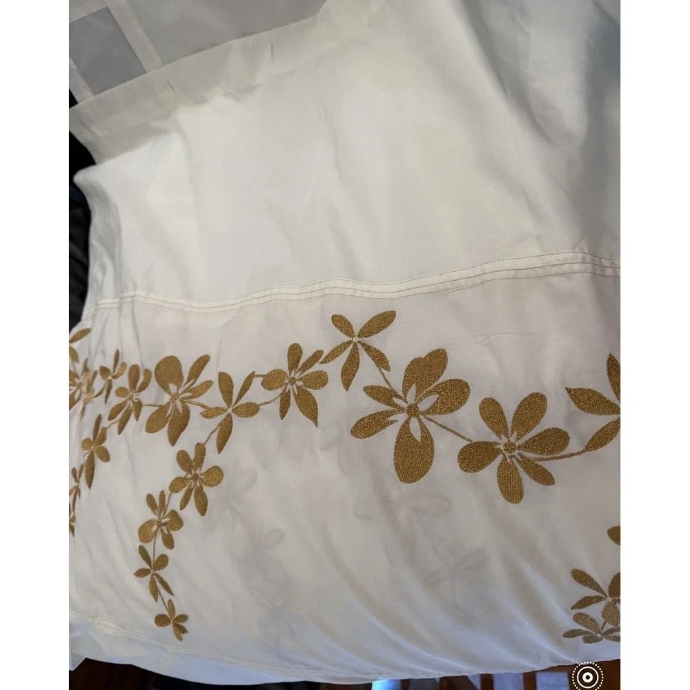 DKNY Sheer 71x71